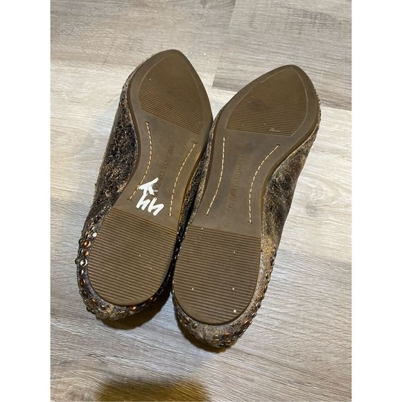 Frye Carson Studded Distressed Leather Ballet Flats, Size 7.5, MSRP $158 - Picture 7 of 8